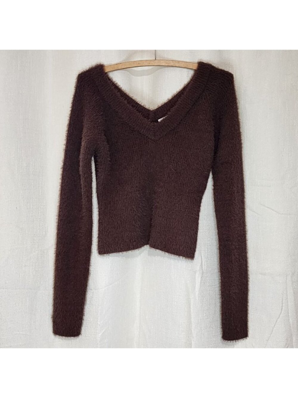 Planet Heart Women's Junior's Sweater V-neck Eyelash Knit Brown Large NWT